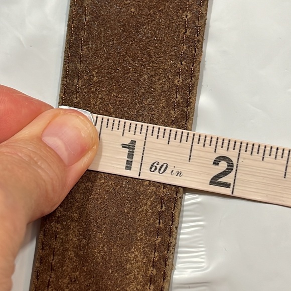 REI brown leather tan edges BELT Leather Belt REI-M7 35-39”waist 1.5”wide mens - Picture 9 of 13
